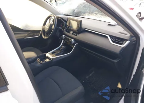 2019 Toyota Rav4 Le z USA, uszkodzony, nr VIN 2T3G1RFVXKC038256